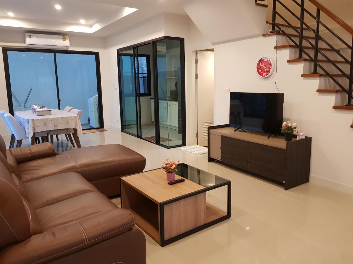 Townhouse 5 Mins From Central Airport Plaza Changmai شيانغ ماي المظهر الخارجي الصورة